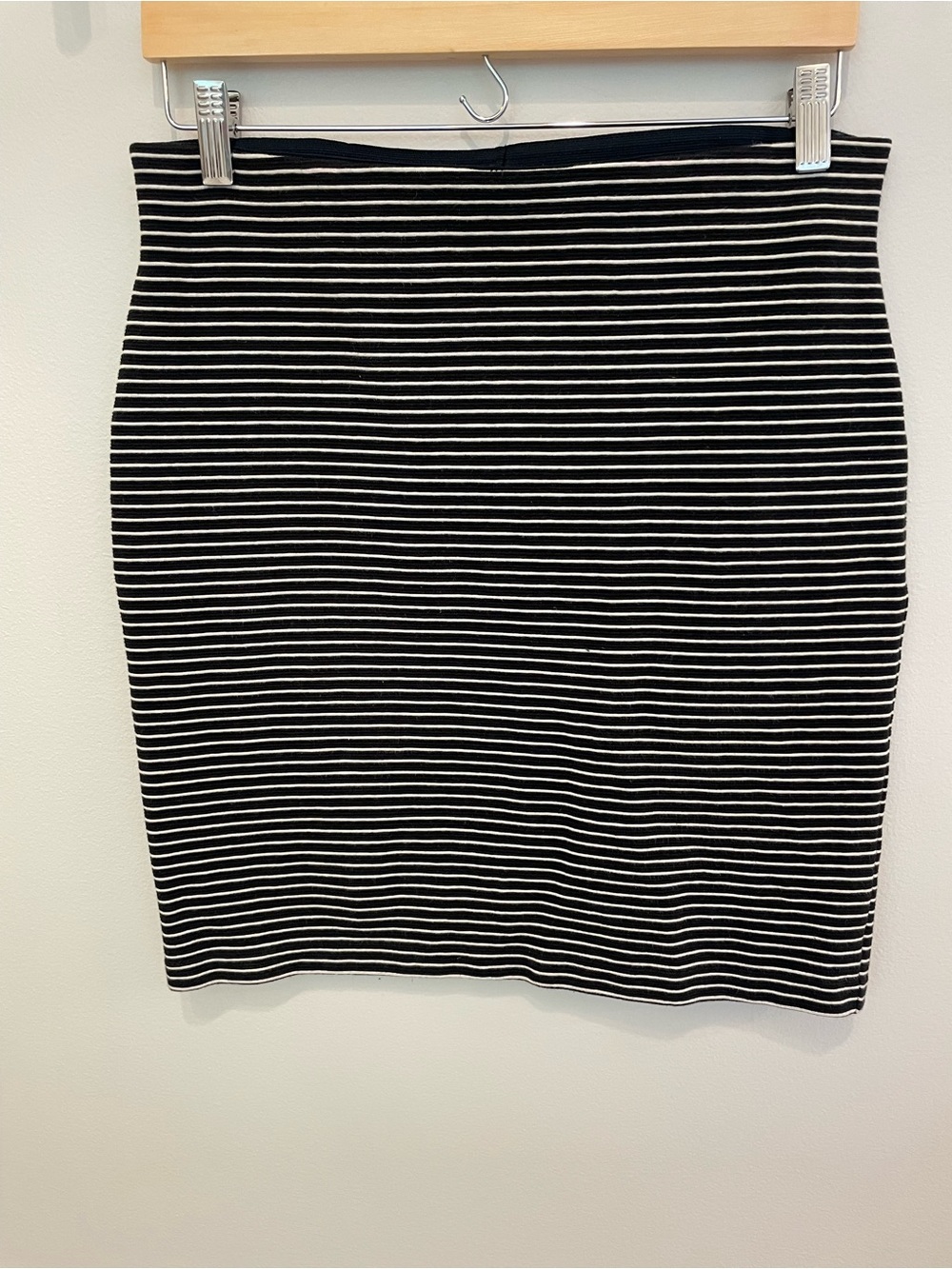 LOFT Black and White Striped Pencil Skirt